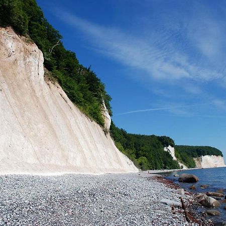 Schoene Ferienwohnungen Mit Kamin Im Ostseebad Sellin المظهر الخارجي الصورة