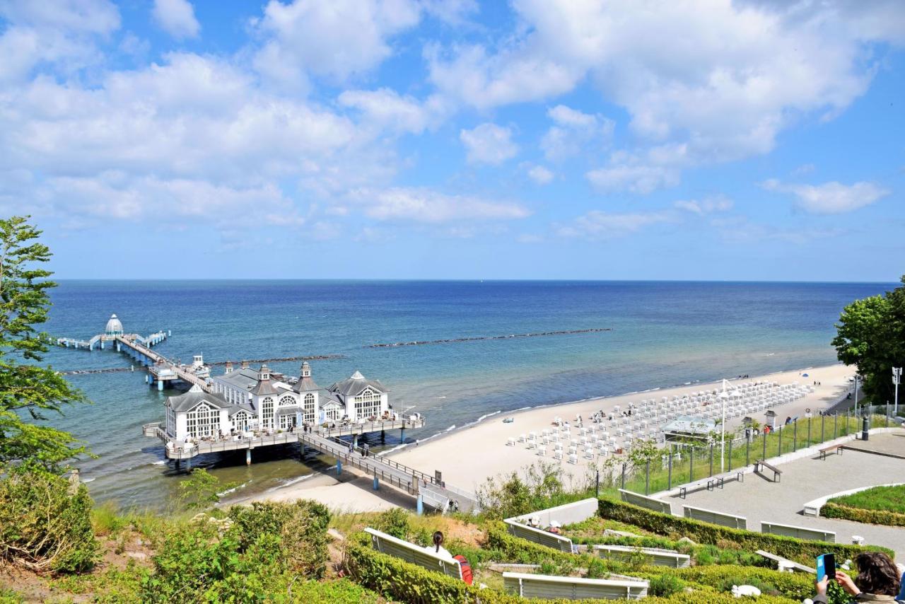 Schoene Ferienwohnungen Mit Kamin Im Ostseebad Sellin المظهر الخارجي الصورة