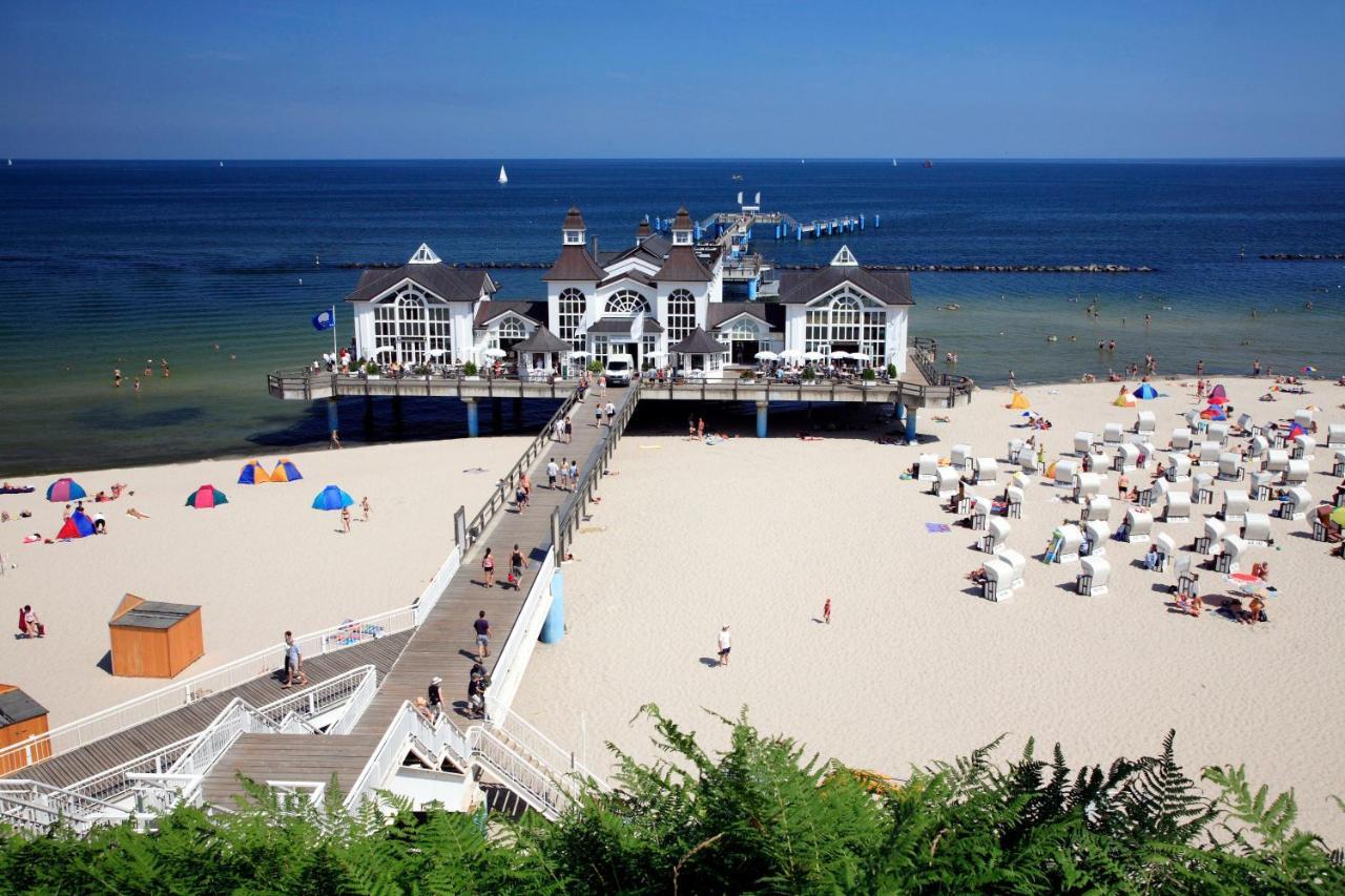 Schoene Ferienwohnungen Mit Kamin Im Ostseebad Sellin المظهر الخارجي الصورة