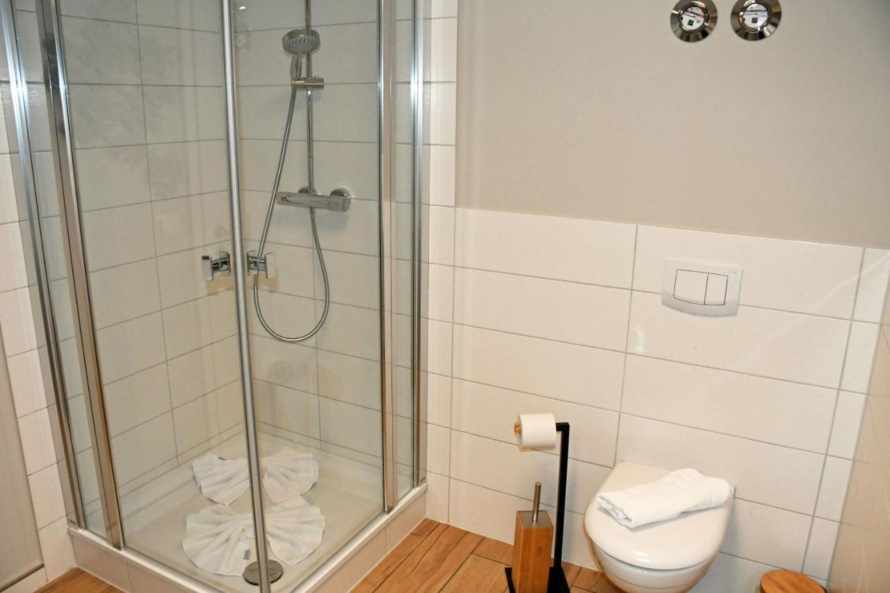 Schoene Ferienwohnungen Mit Kamin Im Ostseebad Sellin المظهر الخارجي الصورة