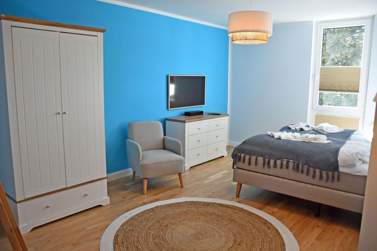Schoene Ferienwohnungen Mit Kamin Im Ostseebad Sellin المظهر الخارجي الصورة